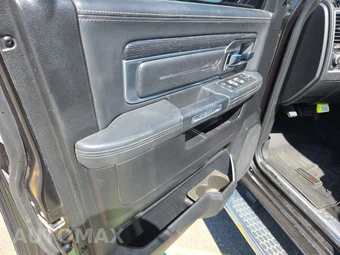 2015 Ram 1500 Laramie Limited Crew Cab Short Bed 28V - miniatura 9