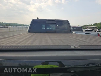 2015 Ram 1500 Laramie Longhorn Crew Cab Medium Bed - miniatura 16