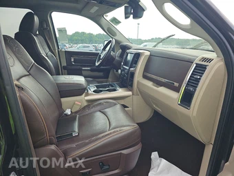 2015 Ram 1500 Laramie Longhorn Crew Cab Medium Bed - miniatura 8