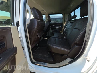 2015 Ram 1500 Laramie Longhorn Crew Cab Short Bed - miniatura 13