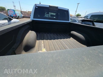 2015 Ram 1500 Laramie Longhorn Crew Cab Short Bed - miniatura 16