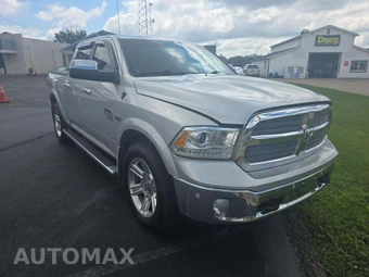 2015 Ram 1500 Laramie Longhorn Crew Cab Short Bed - miniatura 4