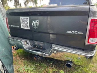 2015 Ram 1500 Longhorn Limited - miniatura 3