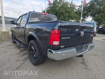 2015 Ram 1500 Outdoorsman Crew Cab Short Bed - miniatura 2