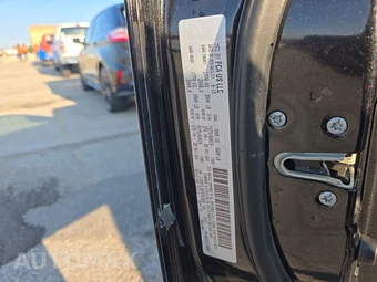 2015 Ram 1500 Outdoorsman Crew Cab Short Bed - miniatura 14