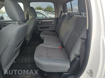 2015 Ram 1500 SLT Crew Cab Short Bed – miniatura 13