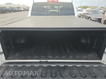 2015 Ram 1500 SLT Crew Cab Short Bed – miniatura 16