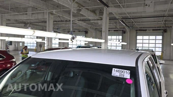 2015 Ram 1500 SLT Crew Cab Short Bed – miniatura 17