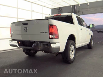 2015 Ram 1500 SLT Crew Cab Short Bed – miniatura 4