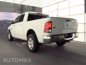 2015 Ram 1500 SLT Crew Cab Short Bed – miniatura 6