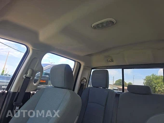 2015 Ram 1500 SLT Extended Cab Medium Bed - miniatura 11
