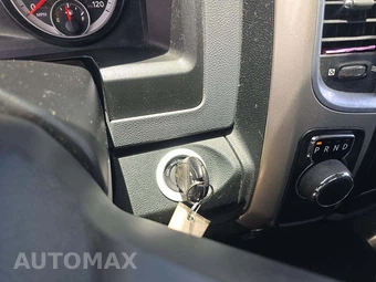2015 Ram 1500 SLT Extended Cab Medium Bed - miniatura 8