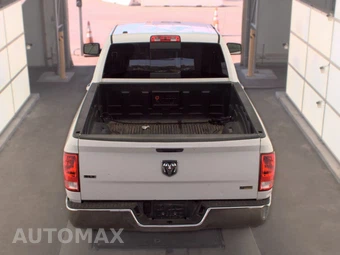 2015 Ram 1500 SLT Extended Cab Medium Bed – miniatura 5