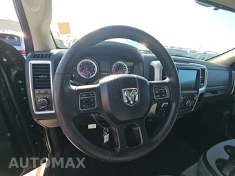 2015 Ram 1500 SLT Extended Cab Medium Bed – miniatura 10