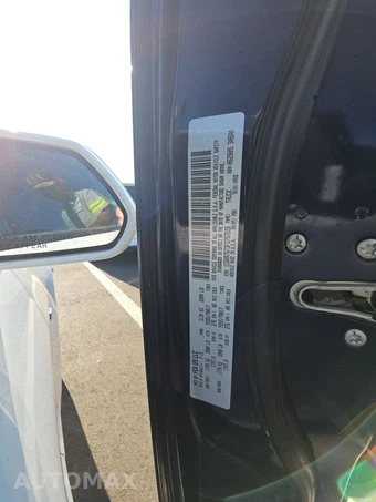 2015 Ram 1500 SLT Extended Cab Medium Bed – miniatura 14