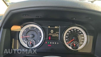2015 Ram 1500 SLT Extended Cab Medium Bed – miniatura 17