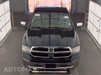 2015 Ram 1500 SLT Extended Cab Medium Bed – miniatura 2