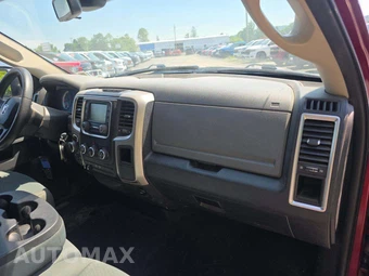 2015 Ram 1500 SLT Extended Cab Medium Bed – miniatura 16
