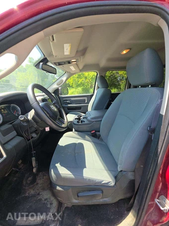 2015 Ram 1500 SLT Extended Cab Medium Bed – miniatura 3