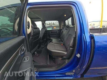 2015 Ram 1500 Sport Crew Cab Medium Bed - miniatura 13