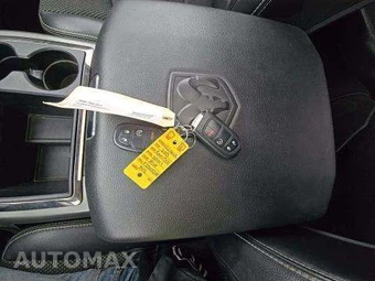2015 Ram 1500 Sport Crew Cab Medium Bed - miniatura 8