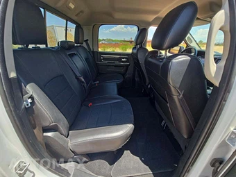 2015 Ram 1500 Sport Crew Cab Short Bed - miniatura 13