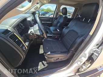 2015 Ram 1500 Sport Crew Cab Short Bed - miniatura 3