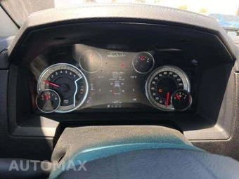 2015 Ram 1500 Sport Crew Cab Short Bed - miniatura 9