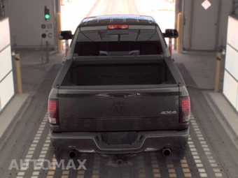 2015 Ram 1500 Sport Crew Cab Short Bed - miniatura 5