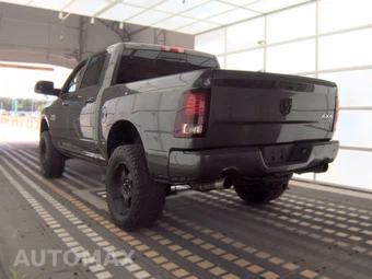 2015 Ram 1500 Sport Crew Cab Short Bed - miniatura 6