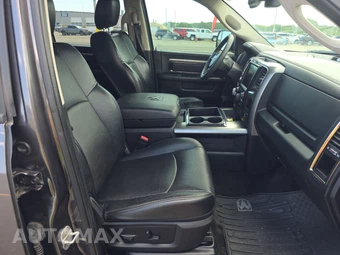 2015 Ram 1500 Sport Crew Cab Short Bed - miniatura 8