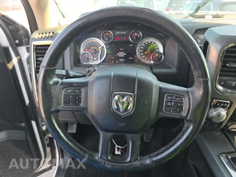 2015 Ram 1500 Sport Crew Cab Short Bed - miniatura 10