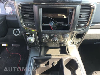 2015 Ram 1500 Sport Crew Cab Short Bed - miniatura 11