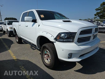 2015 Ram 1500 Sport Crew Cab Short Bed - miniatura 3