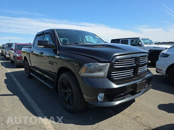2015 Ram 1500 Sport Crew Cab Short Bed - miniatura 3