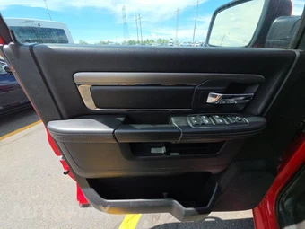 2015 Ram 1500 Sport Extended Cab Medium Bed – miniatura 9