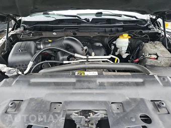 2015 Ram 1500 ST Crew Cab Short Bed - miniatura 15