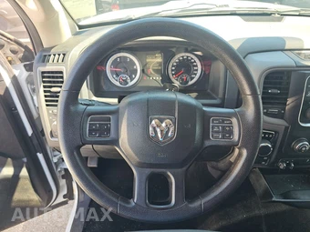 2015 Ram 1500 Tradesman Crew Cab Medium Bed - miniatura 10