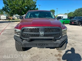 2015 Ram 1500 Tradesman Crew Cab Short Bed - miniatura 2