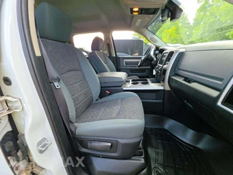 2015 Ram 2500 Big Horn Crew Cab Medium Bed - miniatura 18