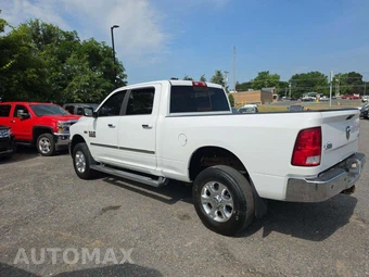 2015 Ram 2500 Big Horn Crew Cab Medium Bed - miniatura 2
