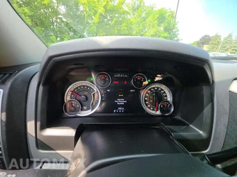 2015 Ram 2500 Big Horn Crew Cab Medium Bed - miniatura 9
