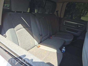 2015 Ram 2500 Big Horn Crew Cab Medium Bed - miniatura 16
