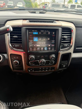 2015 Ram 2500 Laramie Crew Cab Medium Bed - miniatura 13