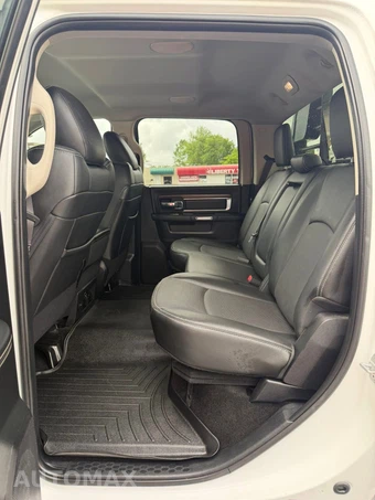 2015 Ram 2500 Laramie Crew Cab Medium Bed - miniatura 16