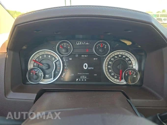 2015 Ram 2500 Laramie Crew Cab Medium Bed - miniatura 9