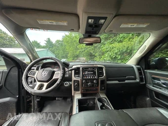 2015 Ram 2500 Laramie Crew Cab Medium Bed - miniatura 13