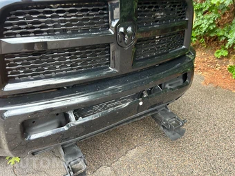 2015 Ram 2500 Laramie Crew Cab Medium Bed - miniatura 30