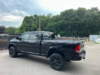 2015 Ram 2500 Laramie Crew Cab Medium Bed - miniatura 5