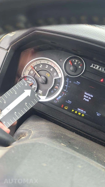 2015 Ram 2500 Laramie Crew Cab Medium Bed - miniatura 46